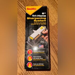 Smith’s Tri-Hone Sharpening System - 6” NIB
